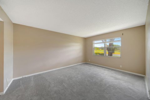 Copropriété à vendre à Pembroke Pines, Floride: 2 chambres, 110.74 m2 № 1161700 - photo 12