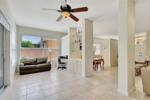 House in Jupiter, Florida 3 bedrooms, 183.48 sq.m. № 1389718 - photo 15