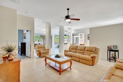 Villa ou maison à vendre à Jupiter, Floride: 3 chambres, 183.48 m2 № 1389718 - photo 5