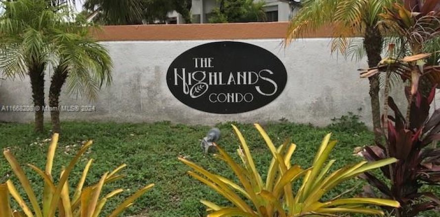 Condo in Miami, Florida, 2 bedrooms  № 1389749