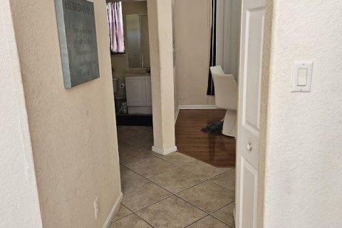 House in West Palm Beach, Florida 5 bedrooms, 247.4 sq.m. № 1146312 - photo 21