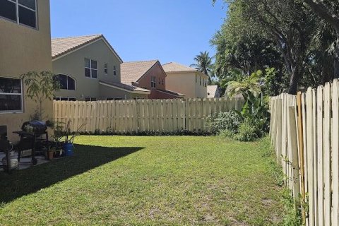 House in West Palm Beach, Florida 5 bedrooms, 247.4 sq.m. № 1146312 - photo 2