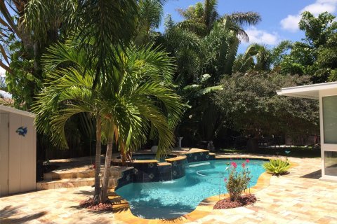 Casa en venta en Wilton Manors, Florida, 3 dormitorios, 140.1 m2 № 1146313 - foto 13