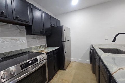 Condo in Boca Raton, Florida, 1 bedroom  № 1437720 - photo 8