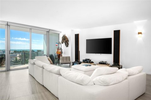 Condominio en venta en Miami Beach, Florida, 3 dormitorios, 265.7 m2 № 1394872 - foto 2