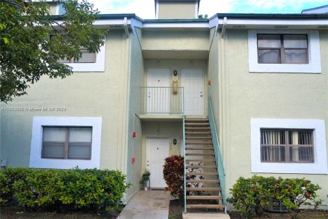 Condominio en venta en Sunrise, Florida, 1 dormitorio, 58.53 m2 № 1394774 - foto 1