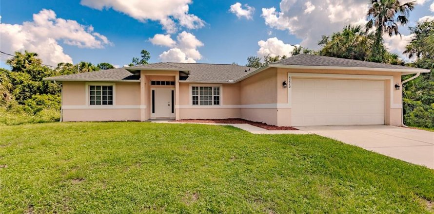 House in North Port, Florida 3 bedrooms, 163.88 sq.m. № 1382366