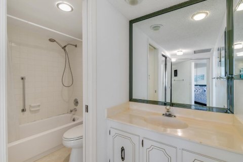 Copropriété à vendre à Riviera Beach, Floride: 2 chambres, 113.25 m2 № 1116842 - photo 19