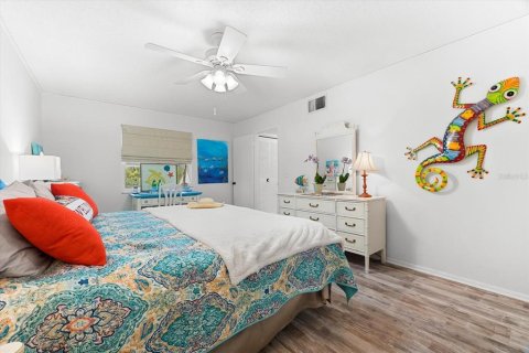 Condo in Sarasota, Florida, 1 bedroom  № 1150032 - photo 28