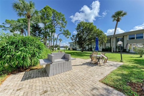 Condominio en venta en Port Charlotte, Florida, 2 dormitorios, 94.48 m2 № 1355973 - foto 26