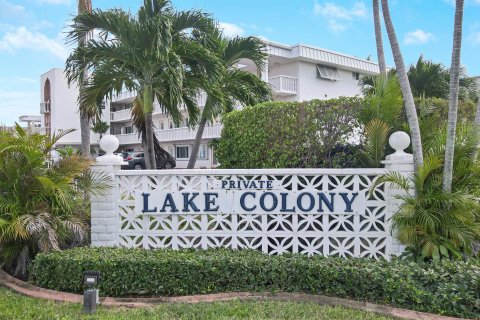 Condominio en venta en North Palm Beach, Florida, 2 dormitorios, 81.75 m2 № 827967 - foto 14