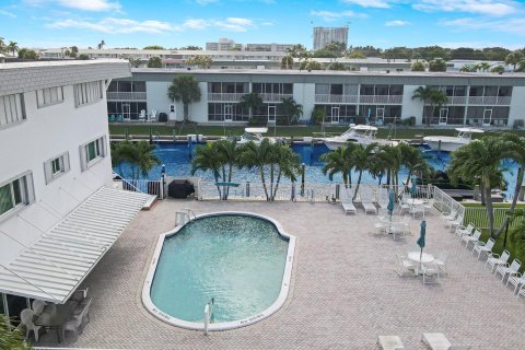 Copropriété à vendre à North Palm Beach, Floride: 2 chambres, 81.75 m2 № 827967 - photo 6