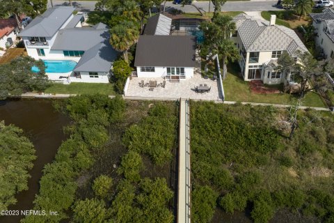 Villa ou maison à vendre à Saint Augustine, Floride: 2 chambres, 177.26 m2 № 802217 - photo 25