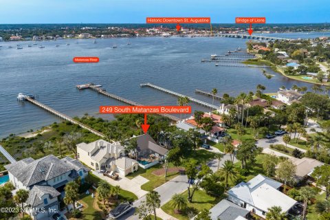 Casa en venta en Saint Augustine, Florida, 2 dormitorios, 177.26 m2 № 802217 - foto 5