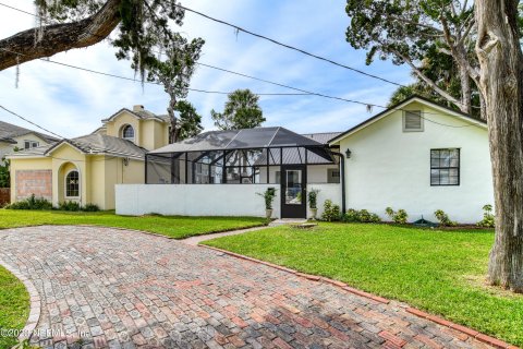 Villa ou maison à vendre à Saint Augustine, Floride: 2 chambres, 177.26 m2 № 802217 - photo 8