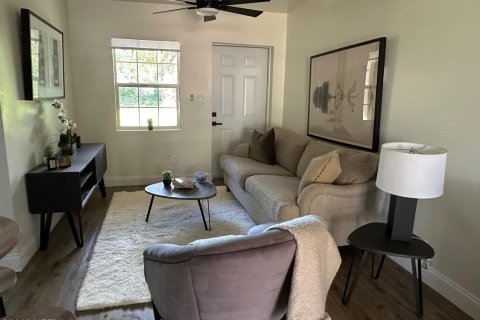 Dúplex en venta en Jacksonville, Florida, 4 dormitorios, 104.42 m2 № 802148 - foto 5