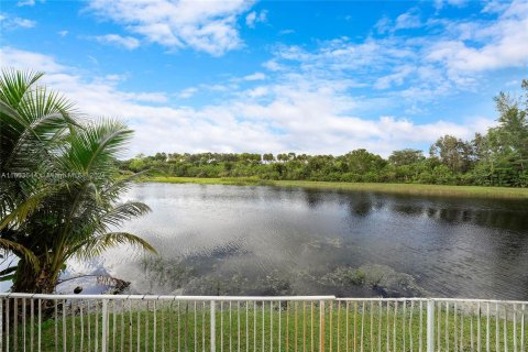 Villa ou maison à vendre à Miramar, Floride: 3 chambres, 160.35 m2 № 1374355 - photo 27