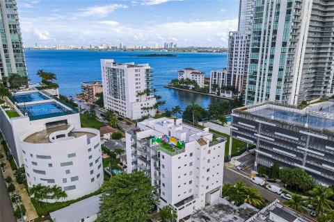 Copropriété à vendre à Miami, Floride: 2 chambres, 72.19 m2 № 1209478 - photo 4