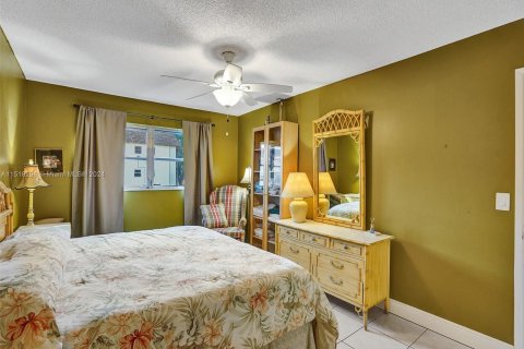 Купить кондоминиум в Лодерхилл, Флорида 2 спальни, 91.04м2, № 986527 - фото 29