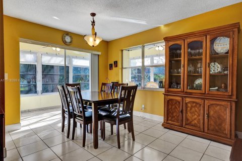 Copropriété à vendre à Lauderhill, Floride: 2 chambres, 91.04 m2 № 986527 - photo 6