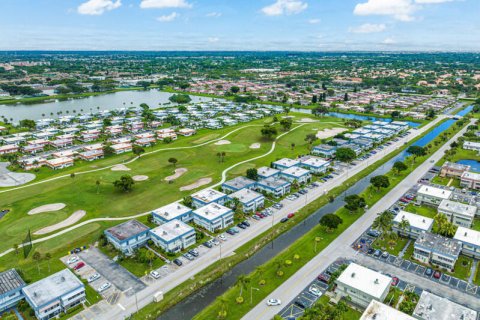 Condo in Delray Beach, Florida, 2 bedrooms  № 984440 - photo 5