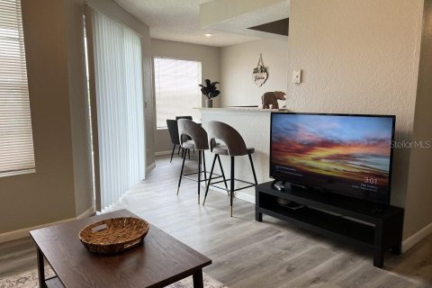 Condo in Orlando, Florida, 1 bedroom  № 1308801 - photo 6