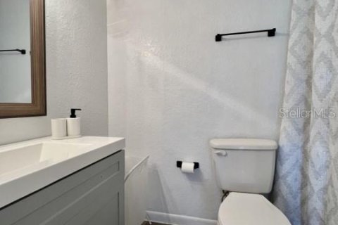 Condo in Orlando, Florida, 1 bedroom  № 1308801 - photo 9