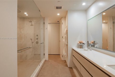 Copropriété à vendre à Miami Beach, Floride: 5 chambres, 406.73 m2 № 1270590 - photo 10