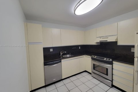 Купить кондоминиум в Авентура, Флорида 1 спальня, 85.28м2, № 1370904 - фото 9