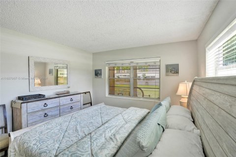 Copropriété à vendre à Deerfield Beach, Floride: 2 chambres, 76.18 m2 № 1289005 - photo 18