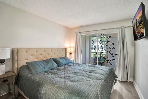 Copropriété à vendre à Deerfield Beach, Floride: 2 chambres, 76.18 m2 № 1289005 - photo 23