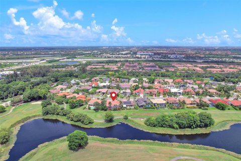 Casa en venta en Pembroke Pines, Florida, 4 dormitorios, 223.8 m2 № 1289004 - foto 11