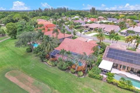 Casa en venta en Pembroke Pines, Florida, 4 dormitorios, 223.8 m2 № 1289004 - foto 4