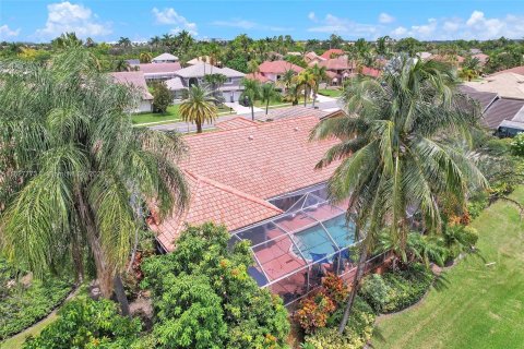 Casa en venta en Pembroke Pines, Florida, 4 dormitorios, 223.8 m2 № 1289004 - foto 6