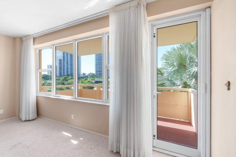 Copropriété à vendre à Fort Lauderdale, Floride: 1 chambre, 74.32 m2 № 1103623 - photo 2