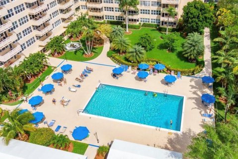 Condo in Fort Lauderdale, Florida, 1 bedroom  № 1103623 - photo 6