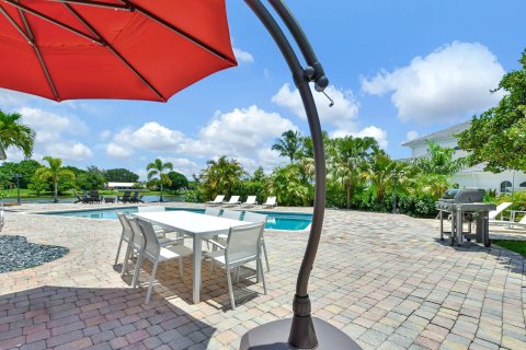 Villa ou maison à vendre à Coral Springs, Floride: 6 chambres, 577.48 m2 № 1103605 - photo 13