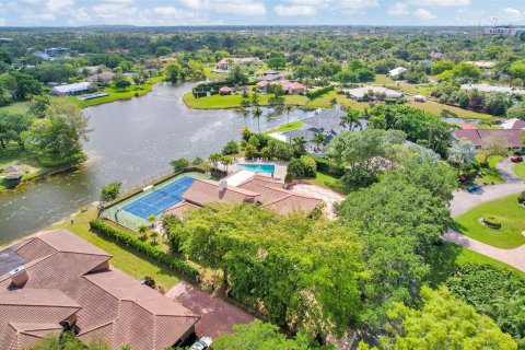 Villa ou maison à vendre à Coral Springs, Floride: 6 chambres, 577.48 m2 № 1103605 - photo 15