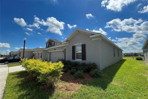 Villa ou maison à vendre à Kissimmee, Floride: 4 chambres, 192.96 m2 № 1254501 - photo 3