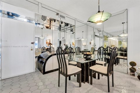 Copropriété à vendre à Hollywood, Floride: 1 chambre, 78.41 m2 № 1356949 - photo 4