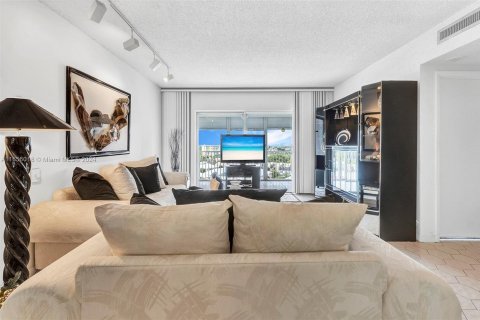 Copropriété à vendre à Hollywood, Floride: 1 chambre, 78.41 m2 № 1356949 - photo 10