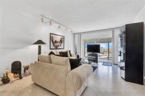 Copropriété à vendre à Hollywood, Floride: 1 chambre, 78.41 m2 № 1356949 - photo 7