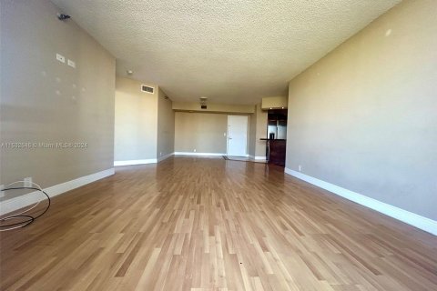 Condominio en venta en Aventura, Florida, 2 dormitorios, 109.72 m2 № 1006610 - foto 8