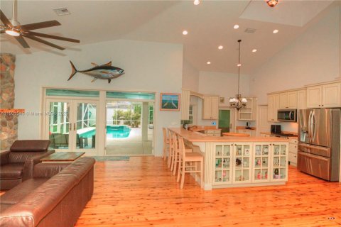 Casa en venta en Hobe Sound, Florida, 3 dormitorios, 276.66 m2 № 908552 - foto 8
