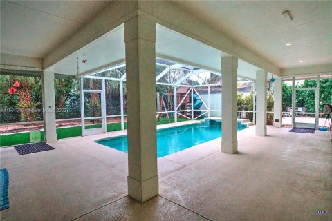 Villa ou maison à vendre à Hobe Sound, Floride: 3 chambres, 276.66 m2 № 908552 - photo 7