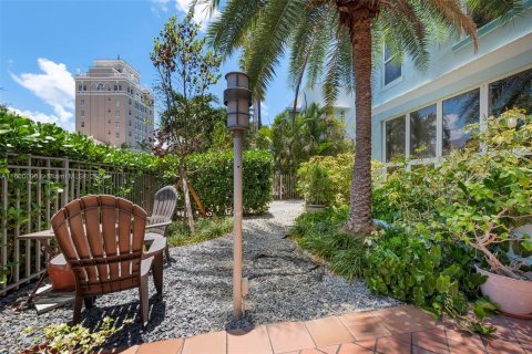 Copropriété à vendre à Miami Beach, Floride: 2 chambres, 88.44 m2 № 1209923 - photo 5