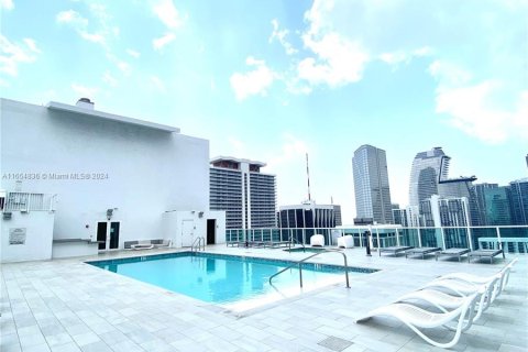 Condo in Miami, Florida, 1 bedroom  № 1355070 - photo 10