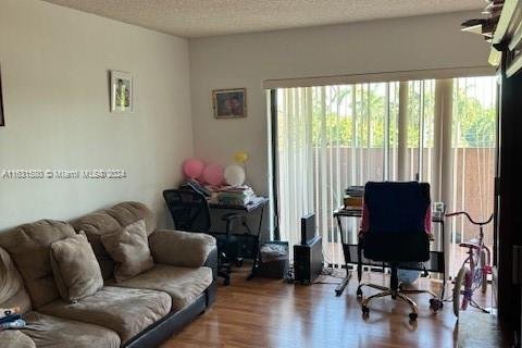 Copropriété à vendre à Miami, Floride: 2 chambres, 108.7 m2 № 1292142 - photo 6