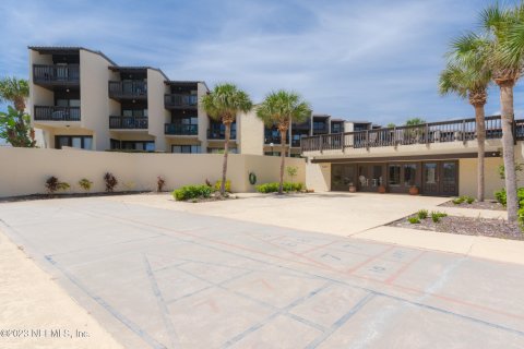 Condo in Saint Augustine, Florida, 2 bedrooms  № 771569 - photo 23