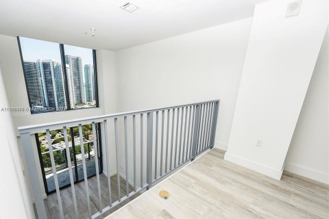 Condominio en venta en Miami, Florida, 2 dormitorios, 115.2 m2 № 1401129 - foto 3